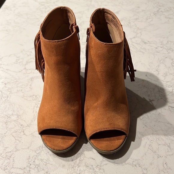 Peep Toe Heeled Bootie with Fringe Detail - Picture 2 of 6